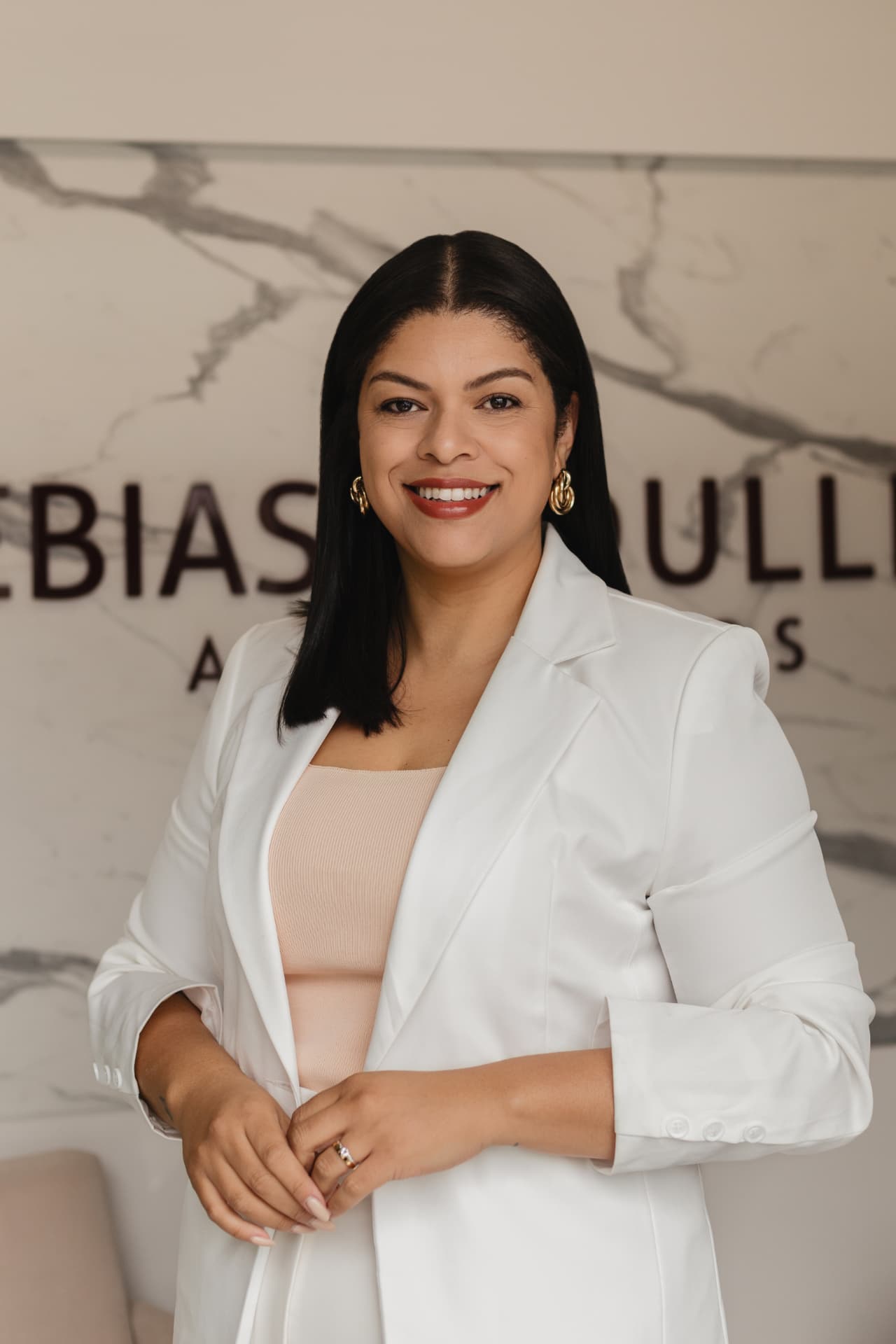 Retrato profissional de Ana Claudia Chagas, Associada do Debiasi e Dullius Advogados